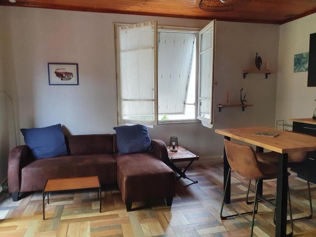 Le pigeonnier logement 4 personnes La maisonnette rénovée logement 2 personnes Floirac  Exterior foto